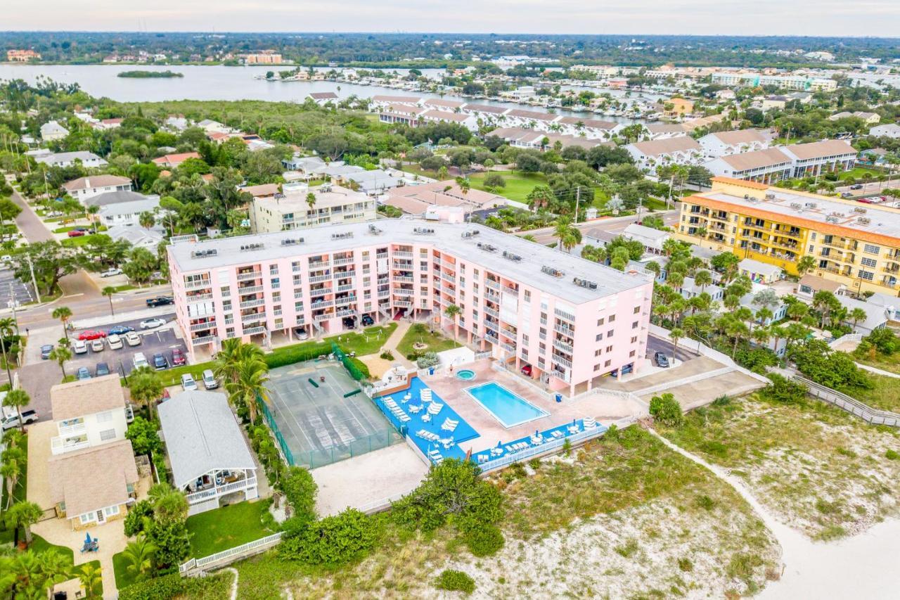 Ferienwohnung Reef Club 306 Clearwater Beach Exterior foto